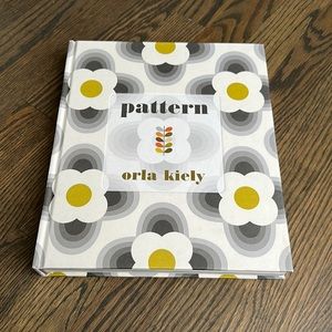 Orla Kiely Pattern - Signed Design Book